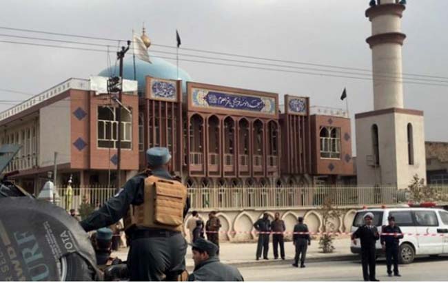 داعش مسئولیت حمله به مسجد باقرالعلوم در غرب کابل را به عهده گرفت